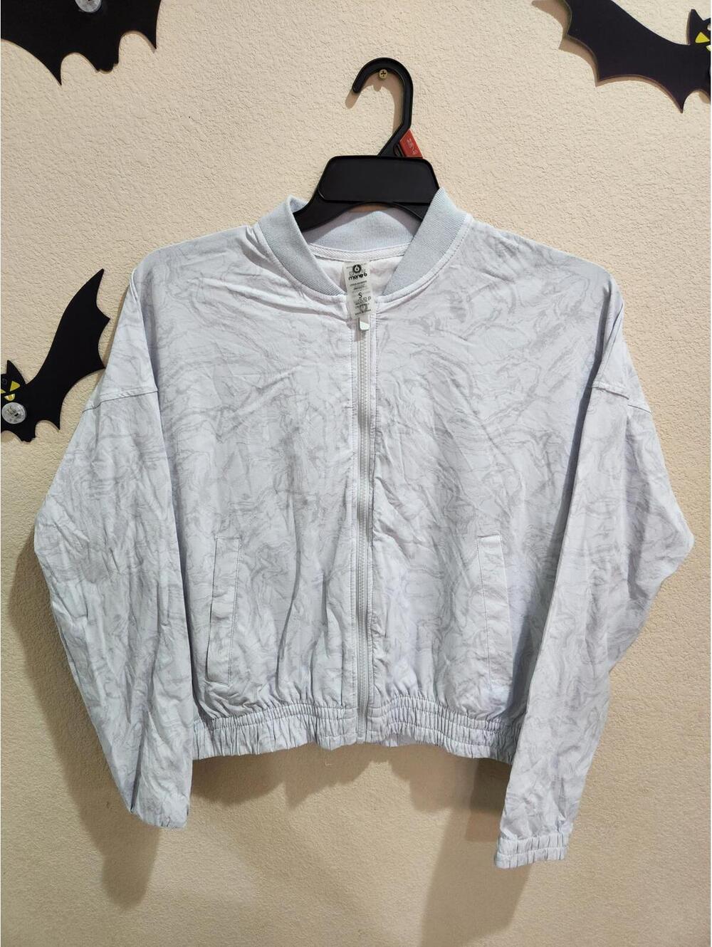 Mono B Women's Size Small Pattern Athleisure Active Mock Full Zip jacket